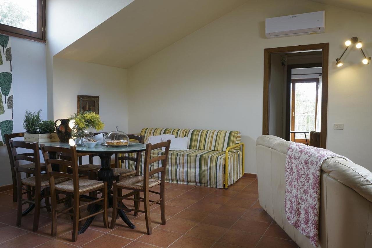 Locanda Degli Alberi 萨塞塔 外观 照片